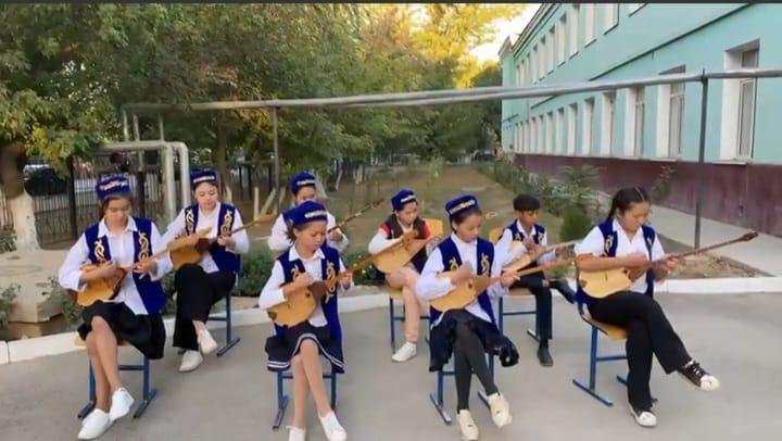 ҰСТАЗДАР МЕРЕКЕСІ
